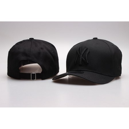 New York Yankees Adjustable Hat